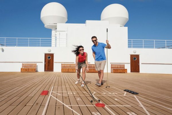 large_QM2-Shuffleboard-3