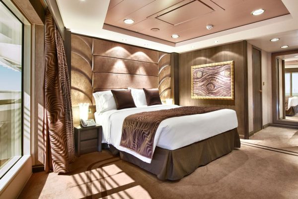 MSC Divina - Yacht Club Suite Executiva e Familiar