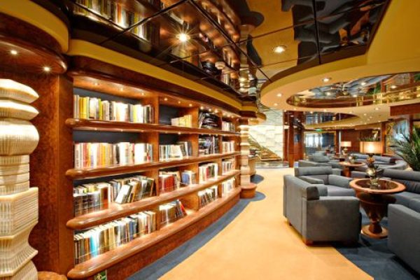 small_BibliotecaMSCYachtClub